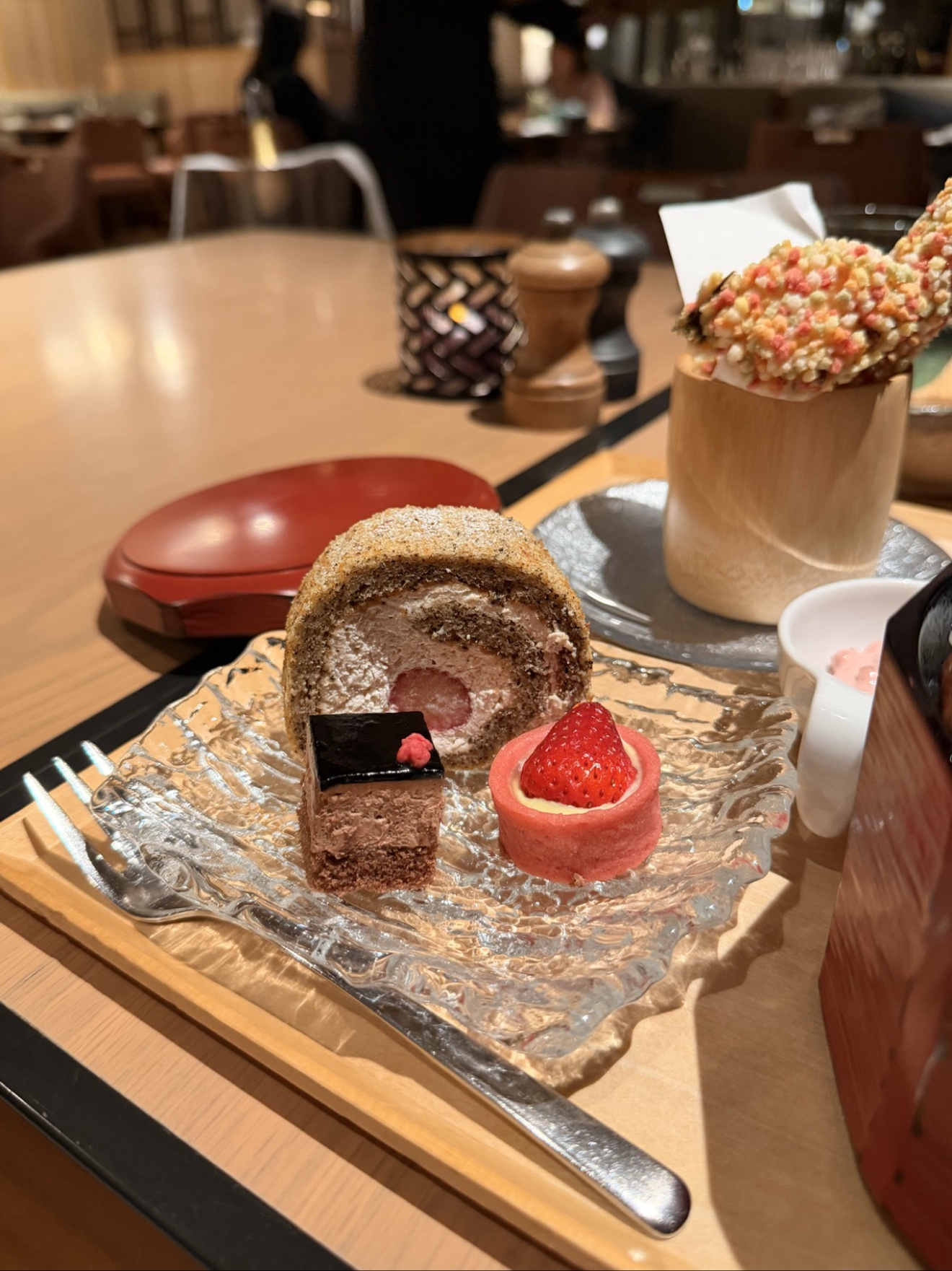 Dessert plate