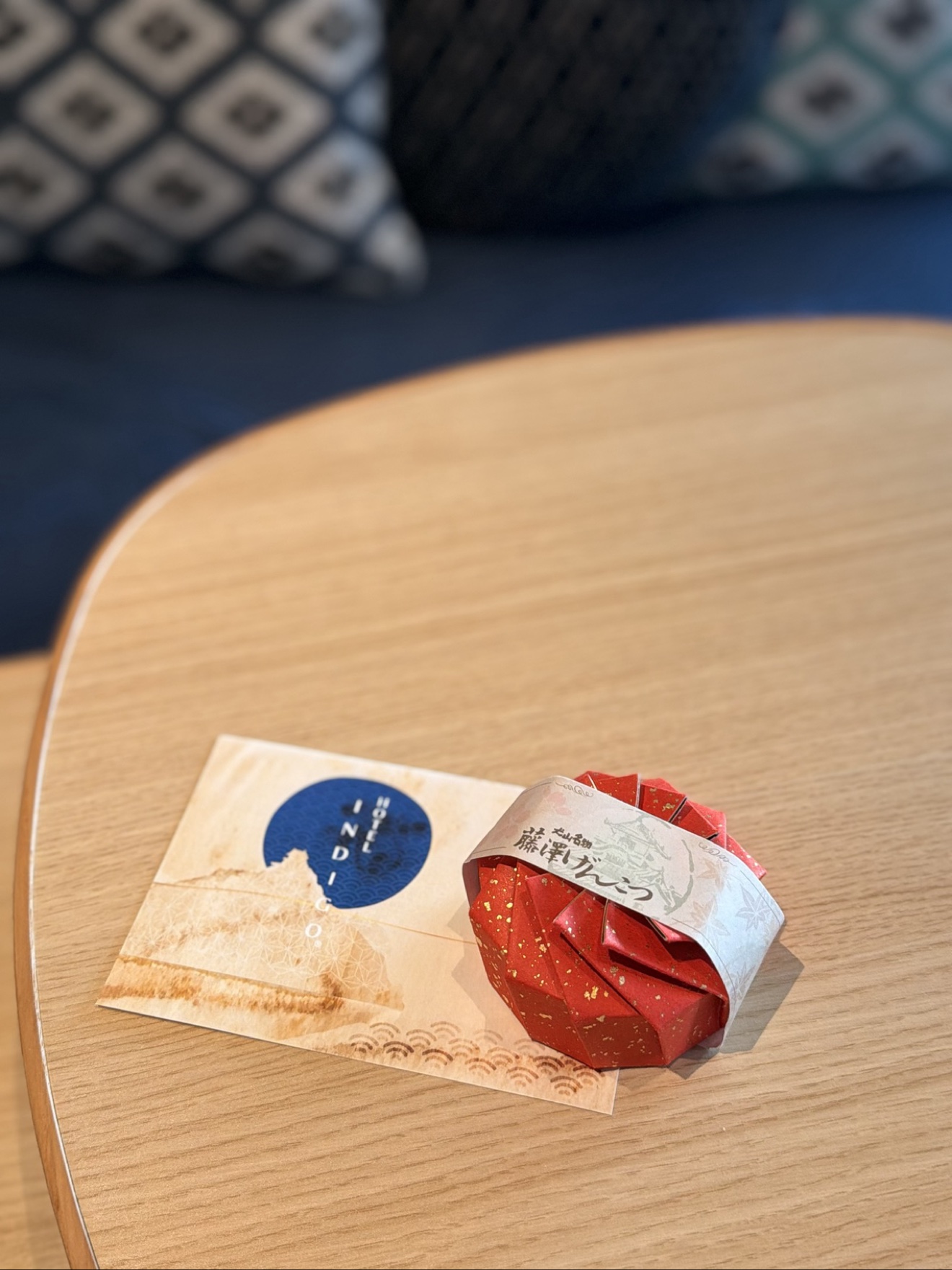 Welcome card and Fujisawa Genkotsu candy