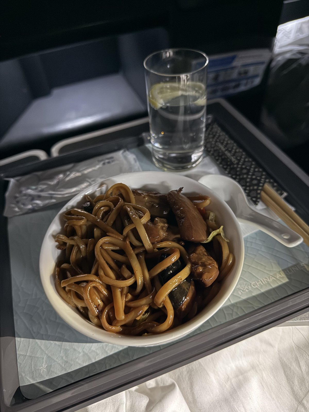 飛行中段的炒麵